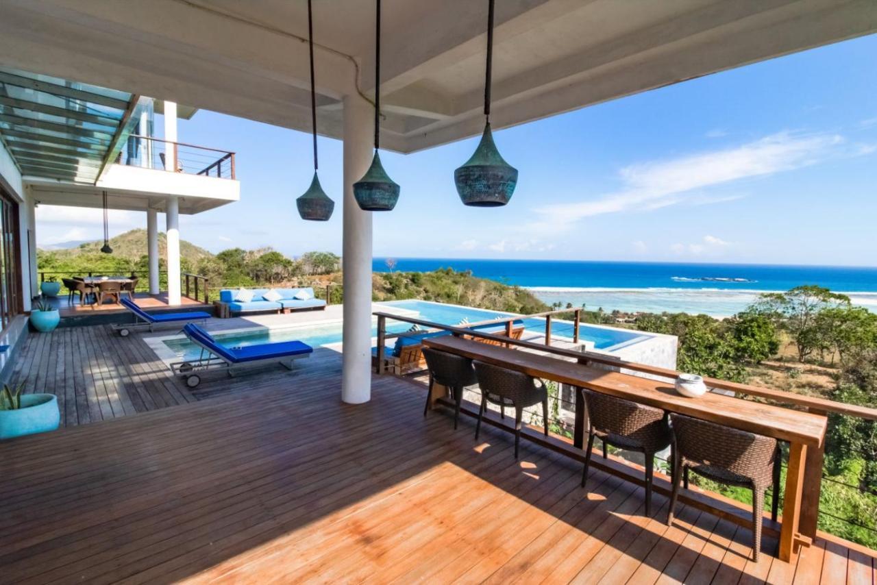 Villa Nambung Selong Belanak Exteriör bild