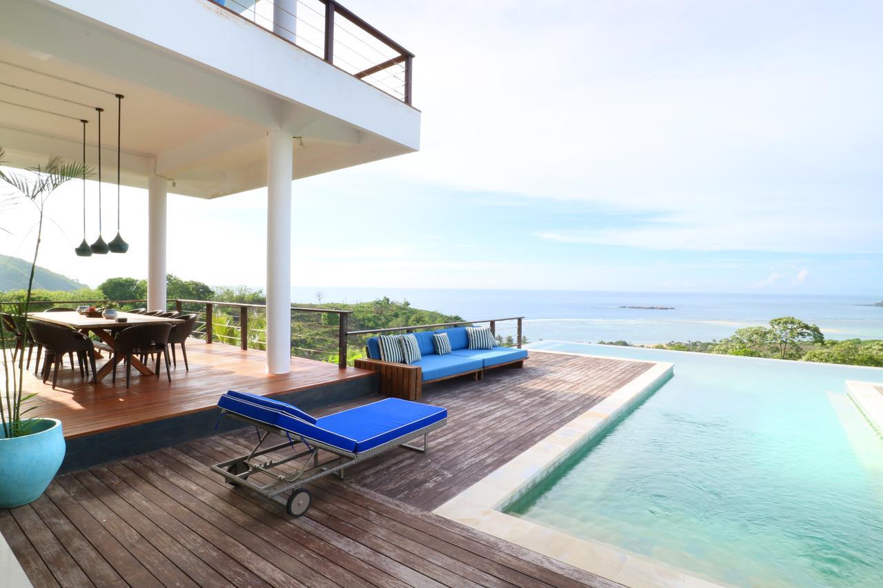 Villa Nambung Selong Belanak Exteriör bild