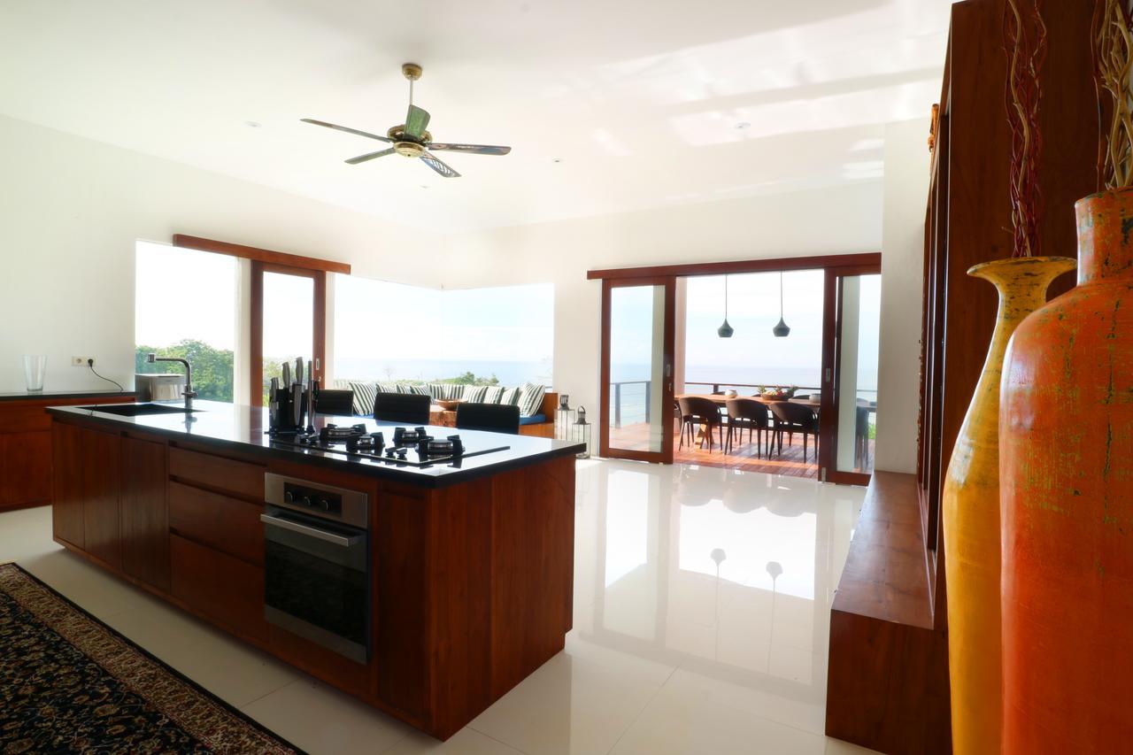 Villa Nambung Selong Belanak Exteriör bild